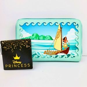 Loungefly zip around wallet Princess Stories Series Moana